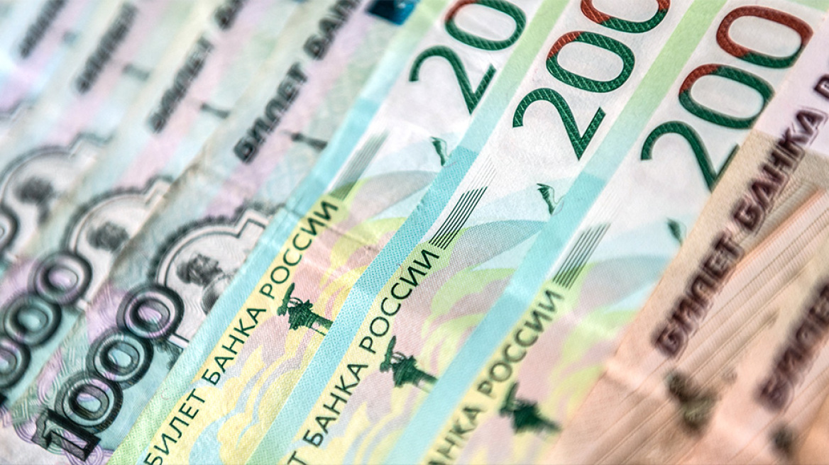 H Ρωσία επιχείρησε να πληρώσει με ρούβλια ευρωομόλογο και απειλείται με επιλεκτική χρεοκοπία