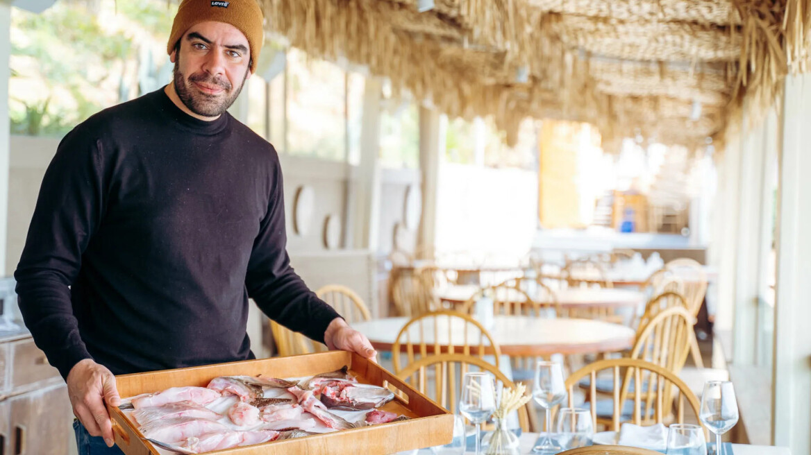 Ο άνθρωπος που αλλάζει την ψαροφαγία στην Αθήνα