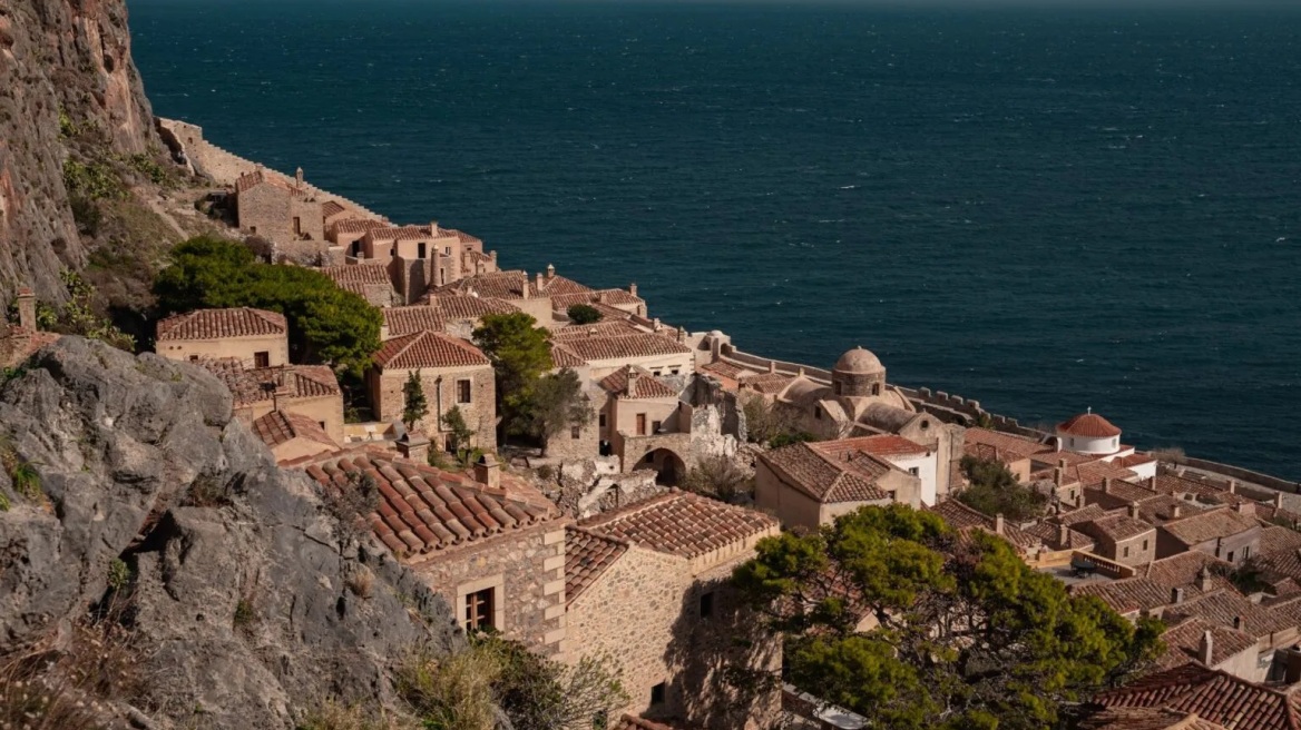 Πάσχα στη Μονεμβασιά: 5 εμπειρίες που πρέπει να ζήσετε στο «Γιβραλτάρ της Ανατολής»