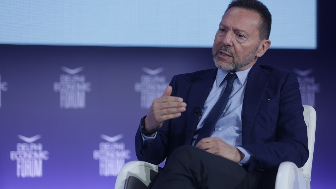 Φόρουμ των Δελφών - Στουρνάρας: Το σοκ στην Ουκρανία συμβάλλει στην αύξηση του πληθωρισμού