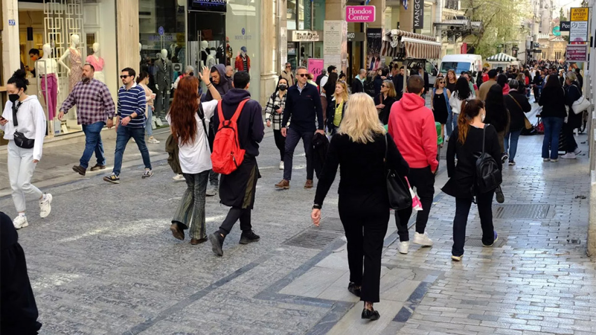 Η ακρίβεια κρατάει παγωμένη την πασχαλινή αγορά