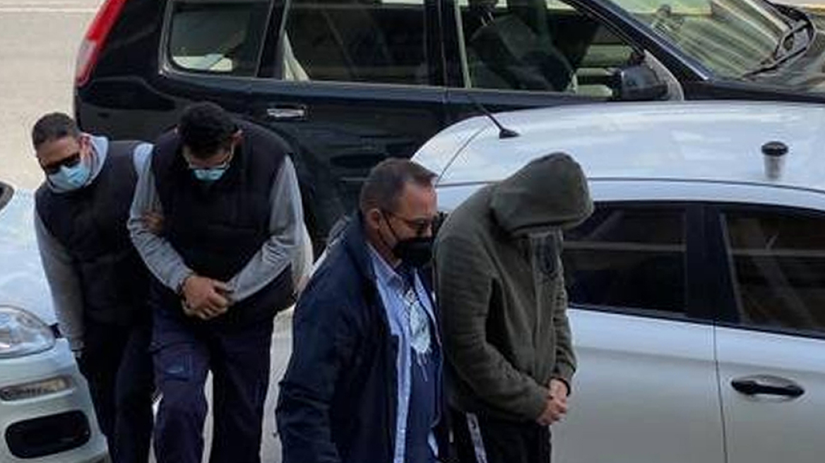 Εύοσμος: Τι έδειξε η ιατροδικαστική έκθεση για τον 15χρονο Νίκο - Πυροβολήθηκε από δύο ως τρία μέτρα