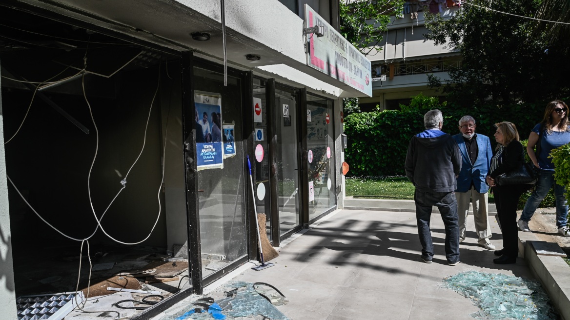 ΝΔ: Η Δημοκρατία είναι πολύ πιο δυνατή από τα γκαζάκια τους