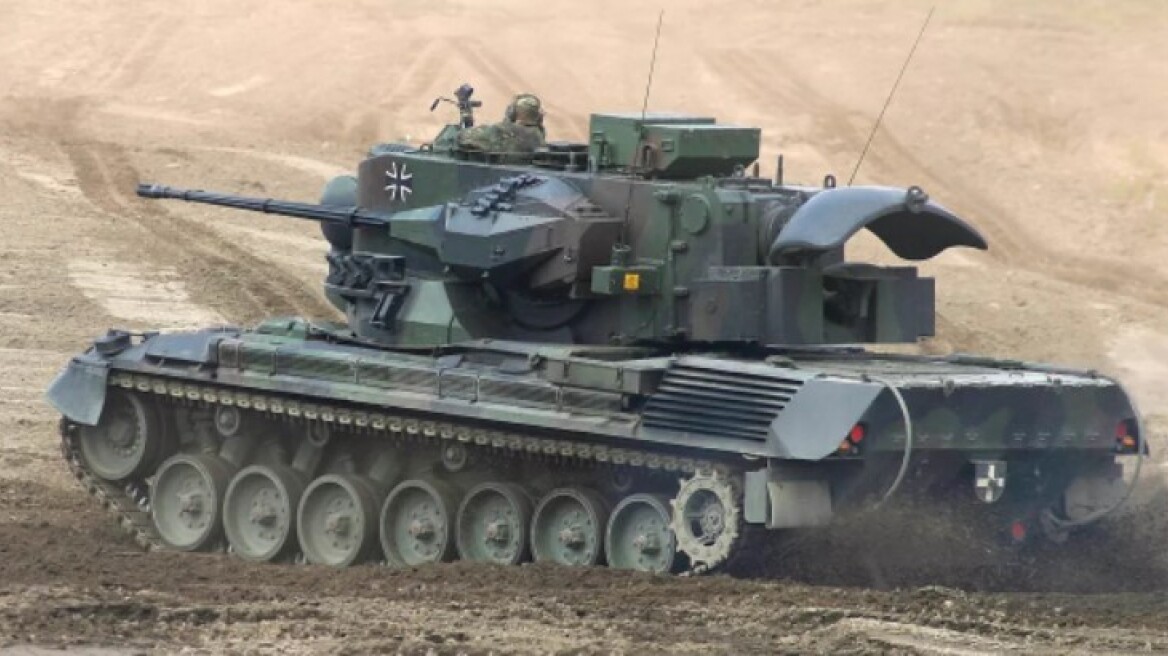 Bild: Η Γερμανία υποσχέθηκε άρματα μάχης στην Ουκρανία αλλά ψάχνει να βρει τα πυρομαχικά τους