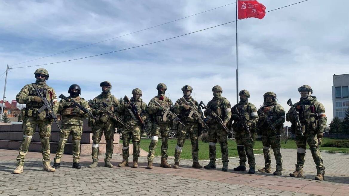 Πόλεμος στην Ουκρανία: Η Ρωσία διατείνεται πως κυρίευσε όλη την περιφέρεια της Χερσώνα - Διαψεύδει το Κίεβο