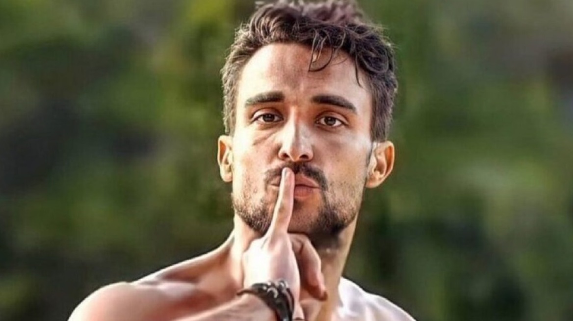 Έξαλλος ο Σάκης Κατσούλης με επικριτικό σχόλιο δασκάλας: «Εύχομαι τα παιδάκια μου να μην σας συναντήσουν ποτέ»