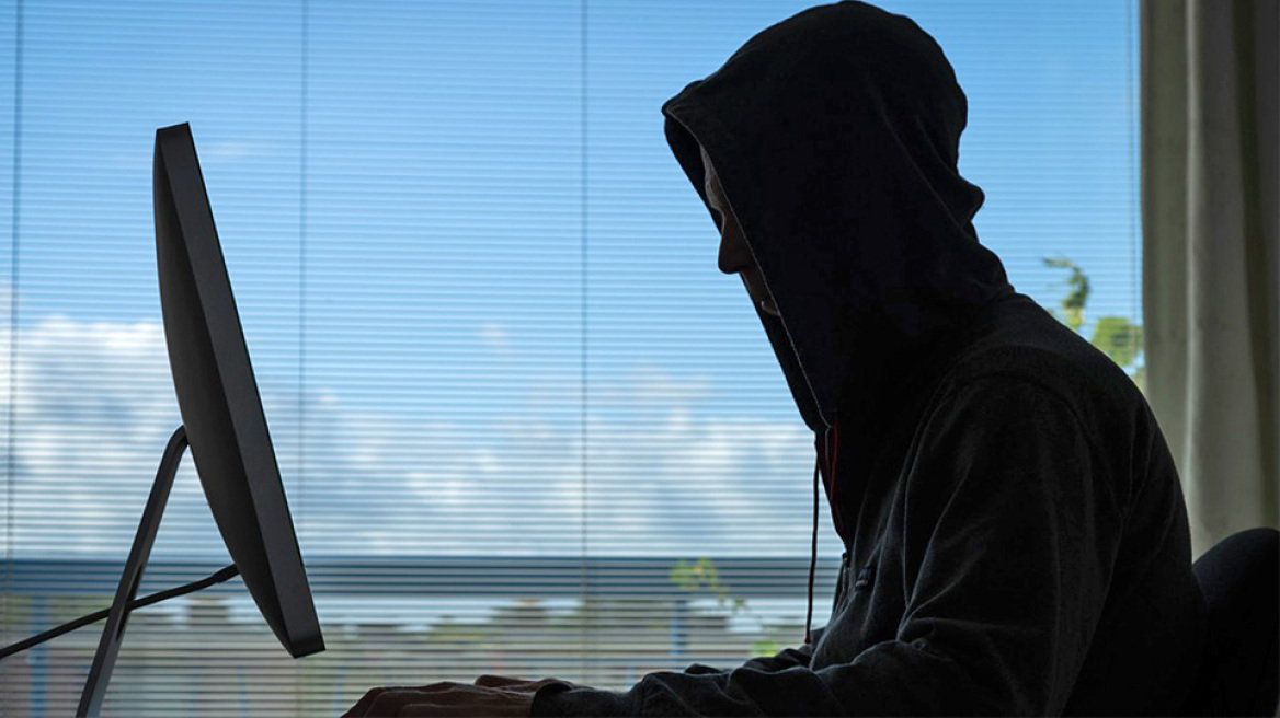 Άδειασαν τον λογαριασμό ηλικιωμένου με οκτώ αναλήψεις