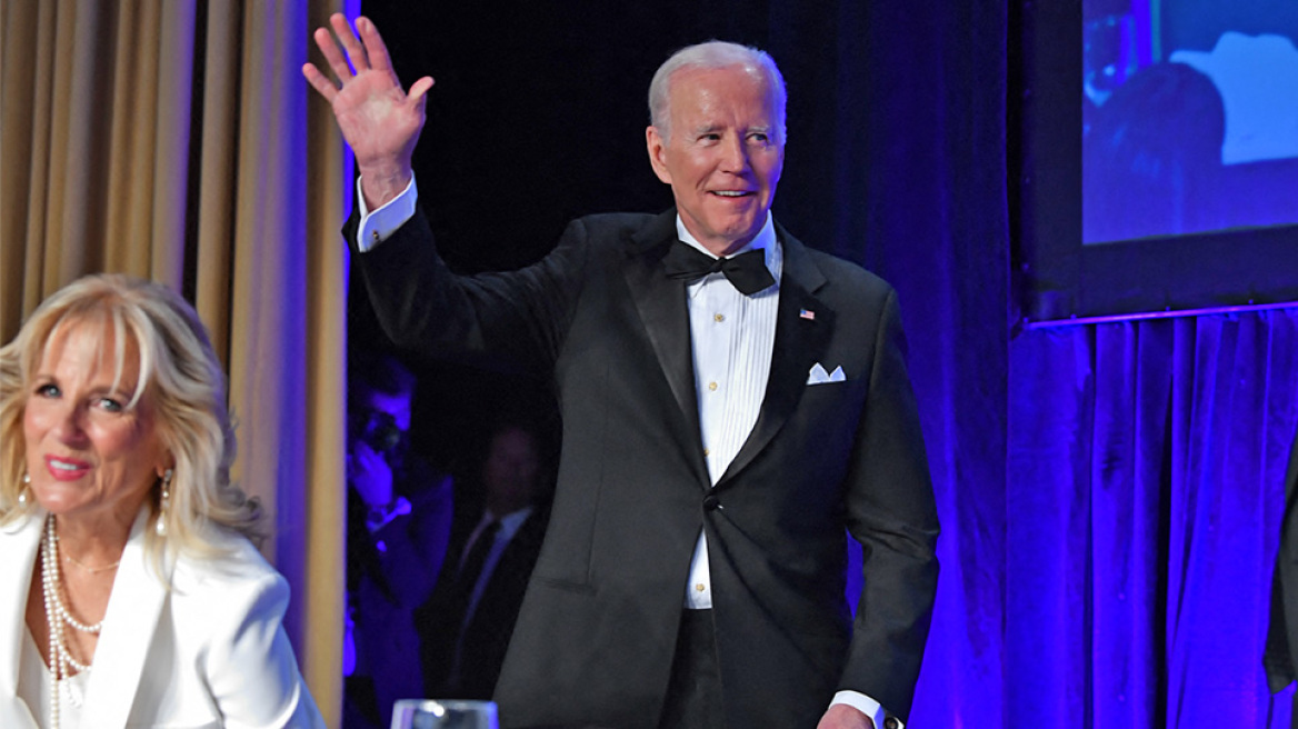 Τζο Μπάιντεν: «Τρόλαρε» τους δημοσιογράφους και τον εαυτό του - Είστε οι μόνοι Αμερικανοί με χαμηλότερη αποδοχή από τη δική μου