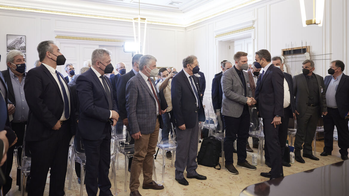 Συνάντηση Μητσοτάκη με δημάρχους 33 μικρών ορεινών Δήμων