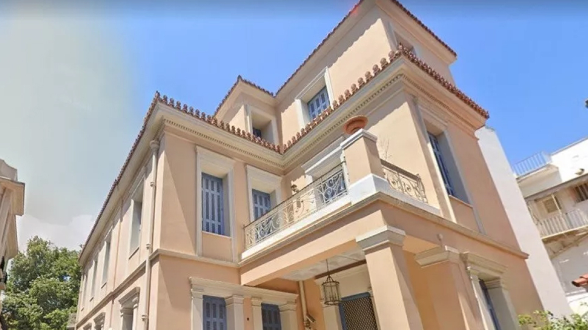 «Στο σφυρί» μοναδικό ακίνητο στην καρδιά της Πλάκας – Σε ποιον ανήκει