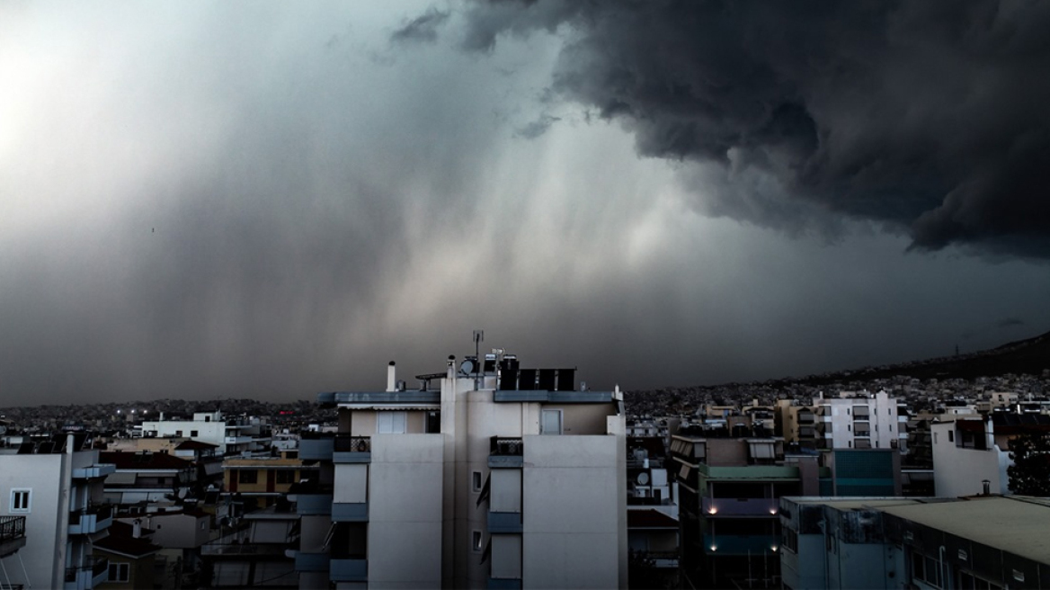 Άστατος ο καιρός και αύριο - Πού θα βρέξει