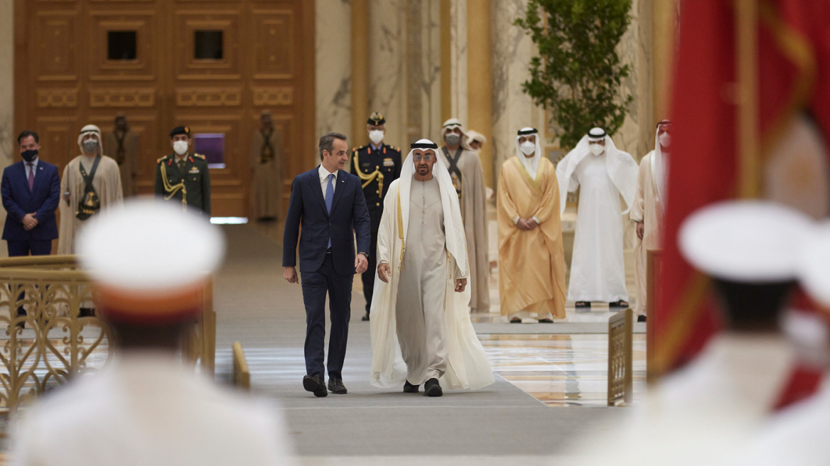 «Υποδέχομαι έναν φίλο» - Τι είπαν Μητσοτάκης και Διάδοχος του Θρόνου του Άμπου Ντάμπι