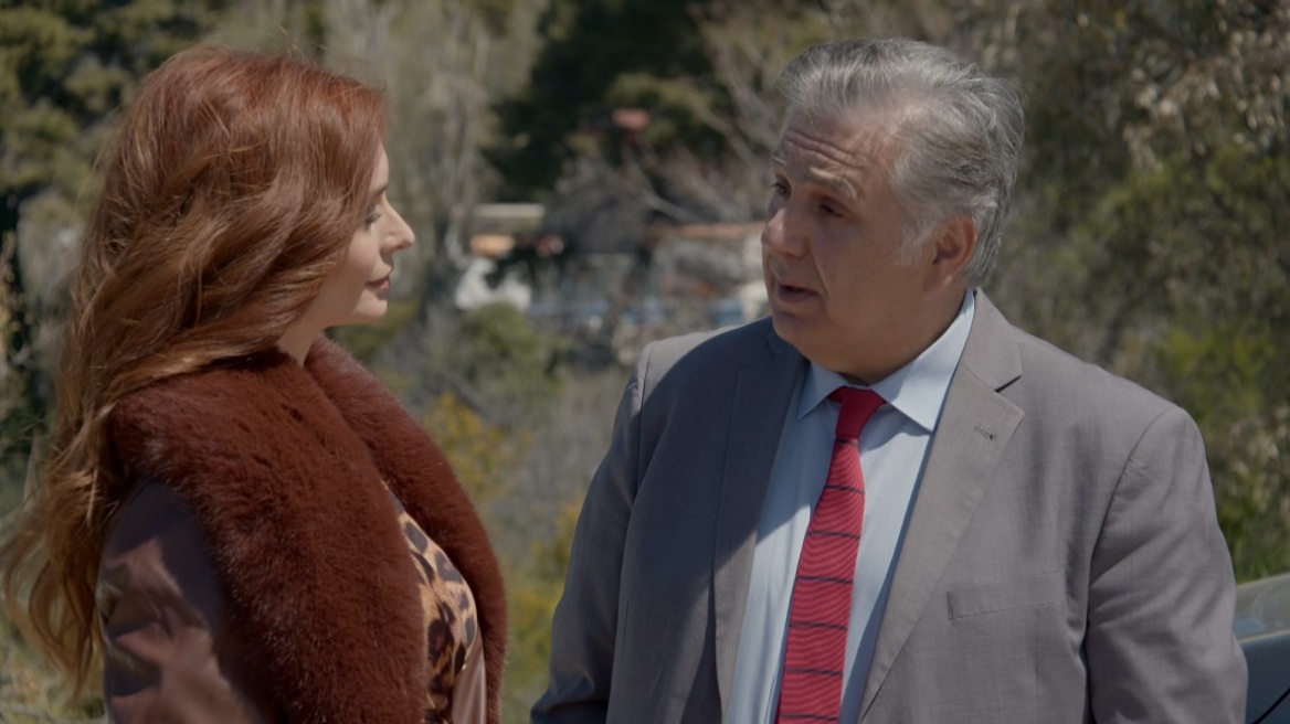 Άσε μας ρε μαμά: Ο Θωμάς και η Βούλα γνωρίζονται από παλιά