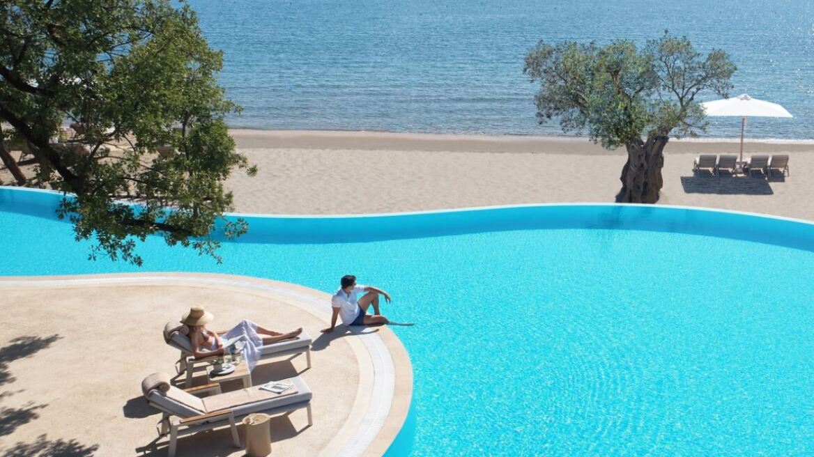 Τουρισμός: Ύμνοι της Telegraph για τα ελληνικά ξενοδοχεία