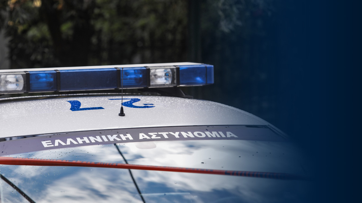 Μέσα σε νεκροταφείο καλλιεργούσαν... χασισόδεντρα!