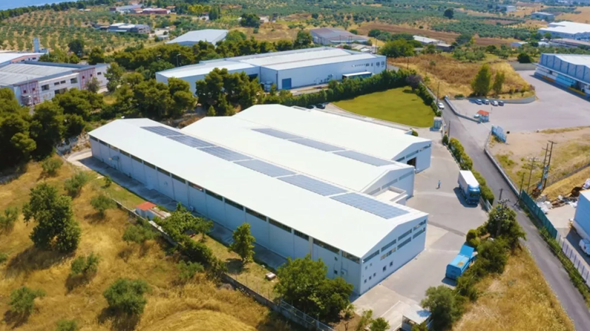 Siamidis: Τα νέα projects της ελληνικής εταιρείας που ντύνει τους στρατούς της Δύσης