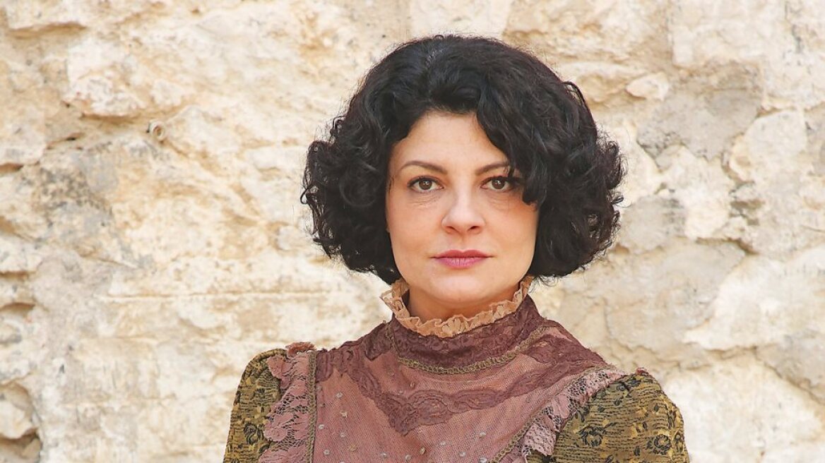 Τάνια Τρύπη: Λύγισε μιλώντας για τον πατέρα της - «Ζορίστηκα με τον κορωνοϊό, θυμήθηκα τον πατέρα μου»