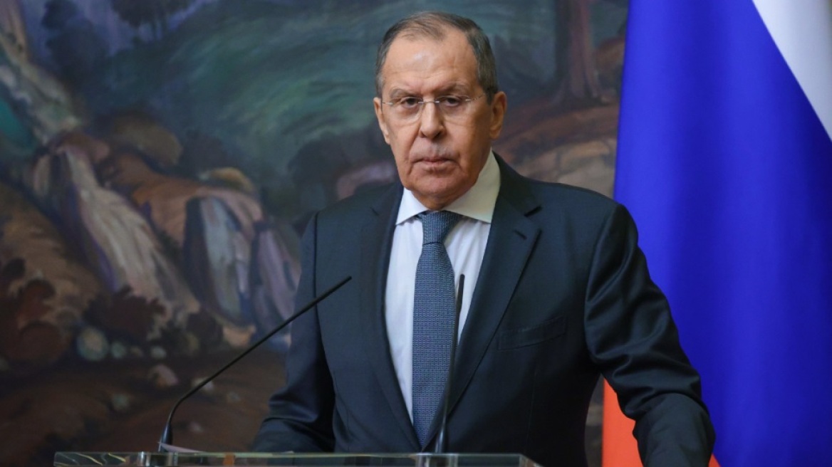 Λαβρόφ: Στη Νότια Αφρική για συνομιλίες με έναν από τους σημαντικότερους συμμάχους της Ρωσίας