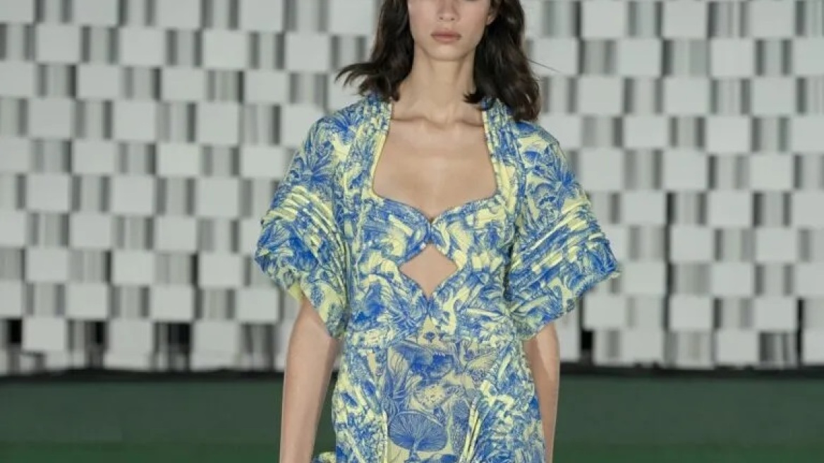 Τα μίντι φορέματα στα οποία επιστρέφουμε κάθε καλοκαίρι