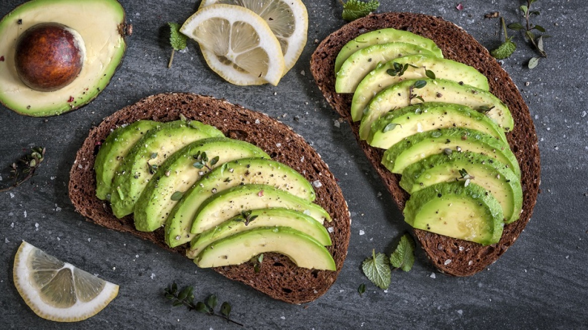 Το μυστικό υλικό που απογειώνει το avocado toast
