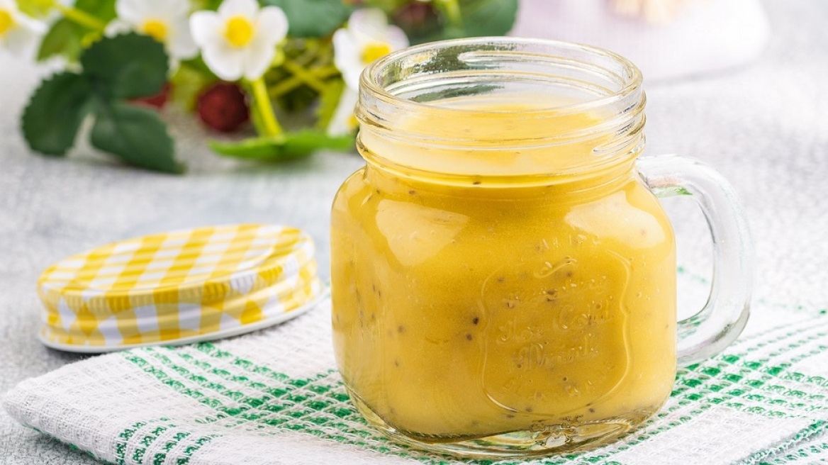 Πρωινό smoothie με μπανάνα και μάνγκο