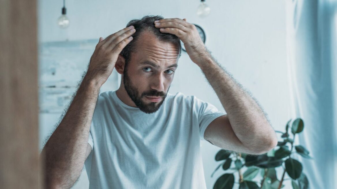 Μήπως είναι κορωνοϊός; 4 παράξενα συμπτώματα που πρέπει να μας υποψιάσουν