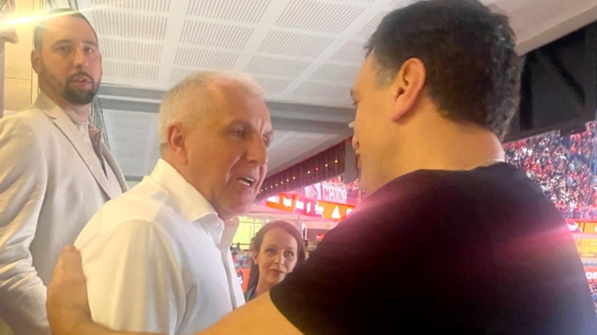 Βασίλης Κικίλιας: Τα είπε με τον Ζέλικο Ομπράντοβιτς στο Final Four του Βελιγραδίου