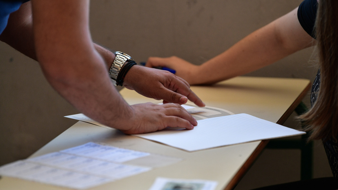 Χωρίς προβλήματα η Τράπεζα Θεμάτων - Συνδέθηκαν 1665 σχολεία και έγιναν 3292 κληρώσεις