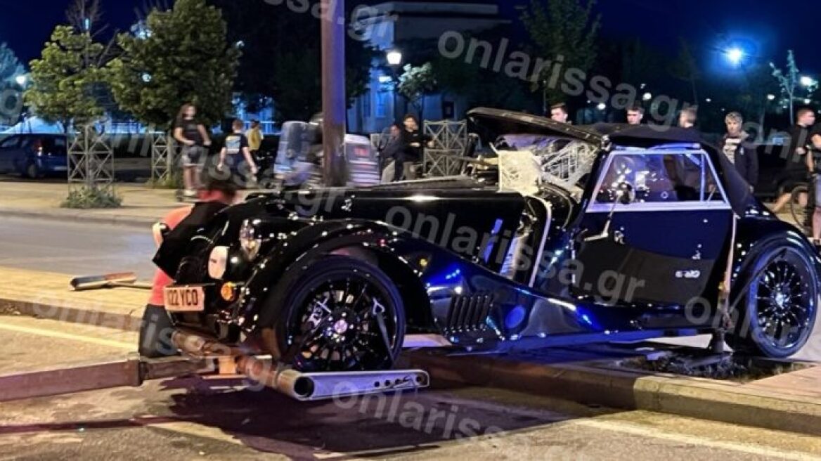 Λάρισα: Γνωστός γιατρός των Αθηνών ο οδηγός του πολυτελούς αυτοκινήτου που «καρφώθηκε» σε κολώνα