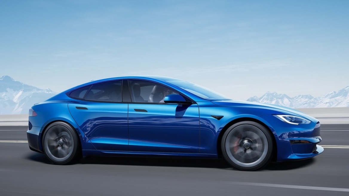 Το ιδιαίτερο Tesla Model S Plaid της CC