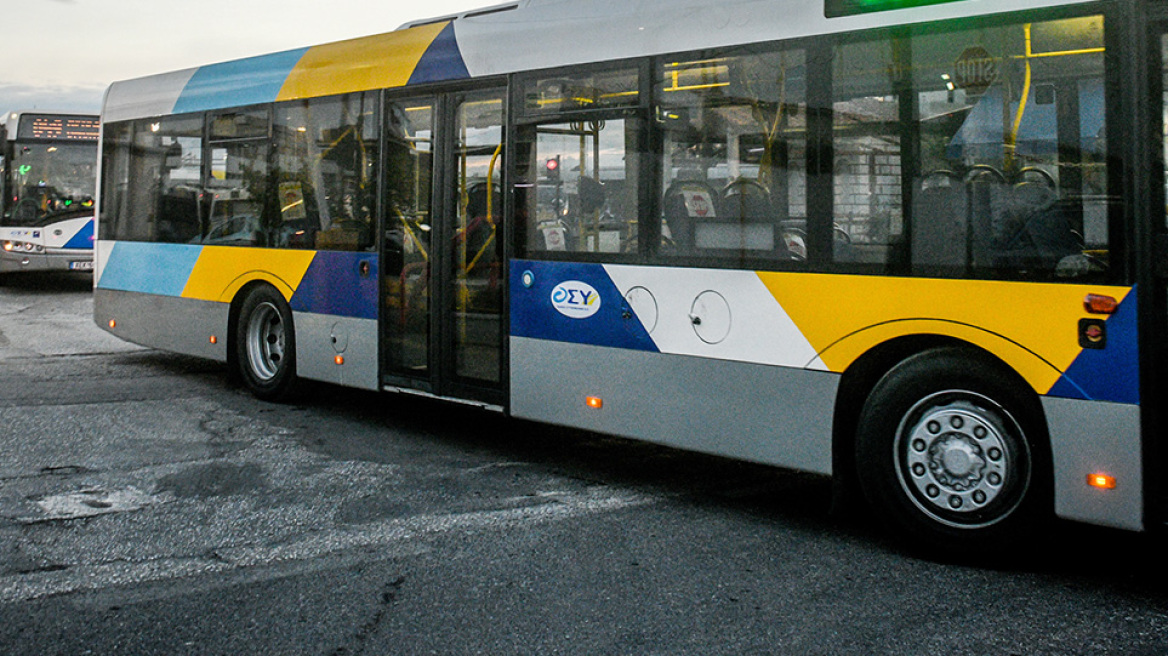 Οδηγός λεωφορείου πέρασε φανάρι με «κόκκινο» και τσακώθηκε με επιβάτη -  «Δεν ντρέπεσαι;» - «Αντε γ….. μ…»