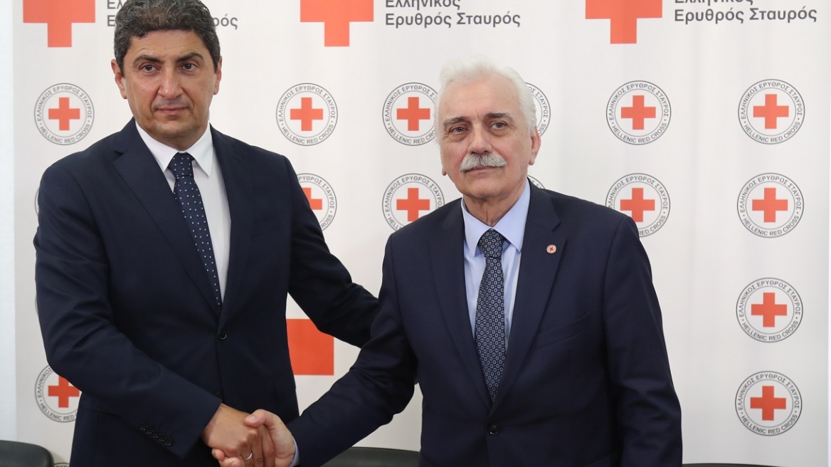 «Αλυσίδα» ανθρωπιάς για την Ουκρανία στα Εθνικά Αθλητικά Κέντρα της χώρας - Πού και πώς μπορείτε να βοηθήσετε