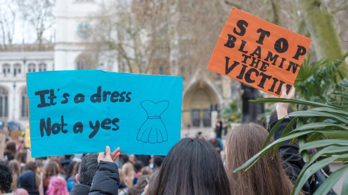 Ισπανία: Με βιασμό θα ισούται κάθε σεξουαλική πράξη χωρίς συναίνεση