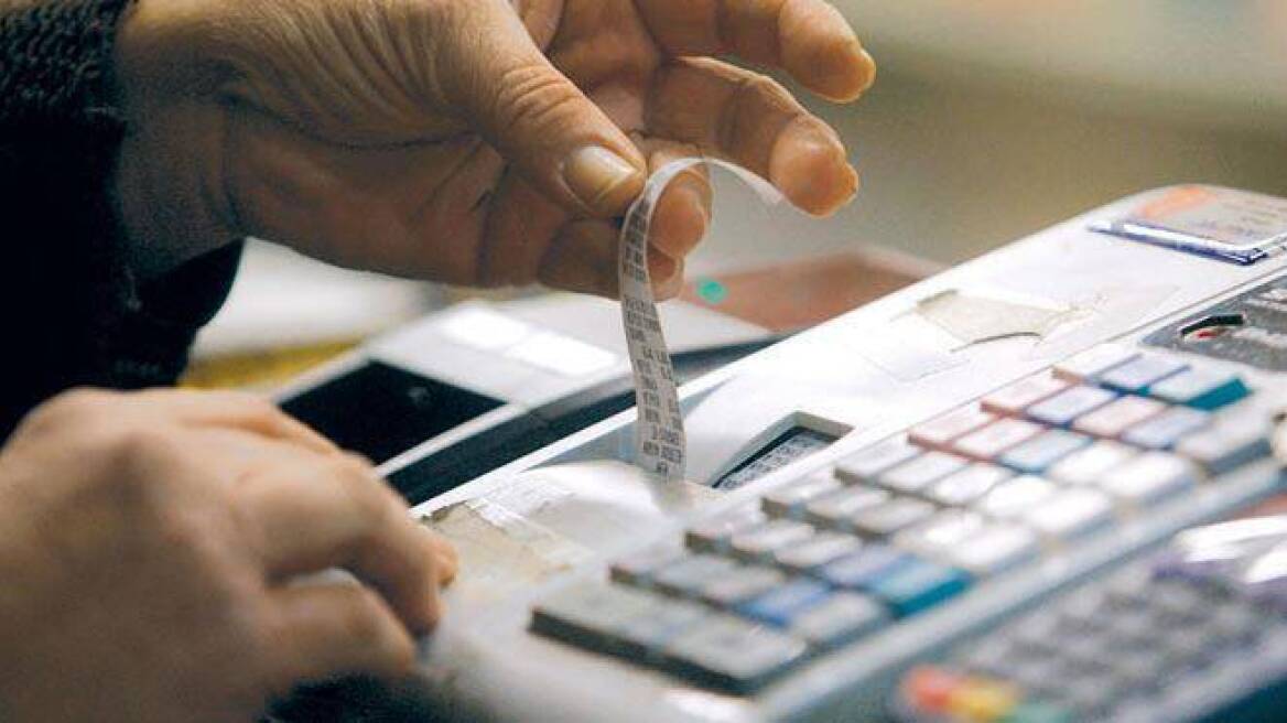 Στην «τσιμπίδα» της ΑΑΔΕ 100 επιχειρήσεις - Έκλεβαν εκατοντάδες χιλιάδες ευρώ από την εφορία