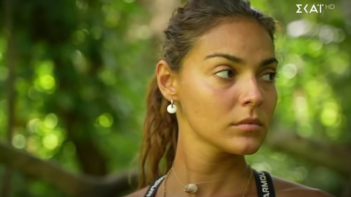 Βρισηίδα Ανδριώτου: «Προσπαθούν να με βγάλουν κακιά γιατί με αγαπάει το κοινό» - Τη στόλισε το Twitter