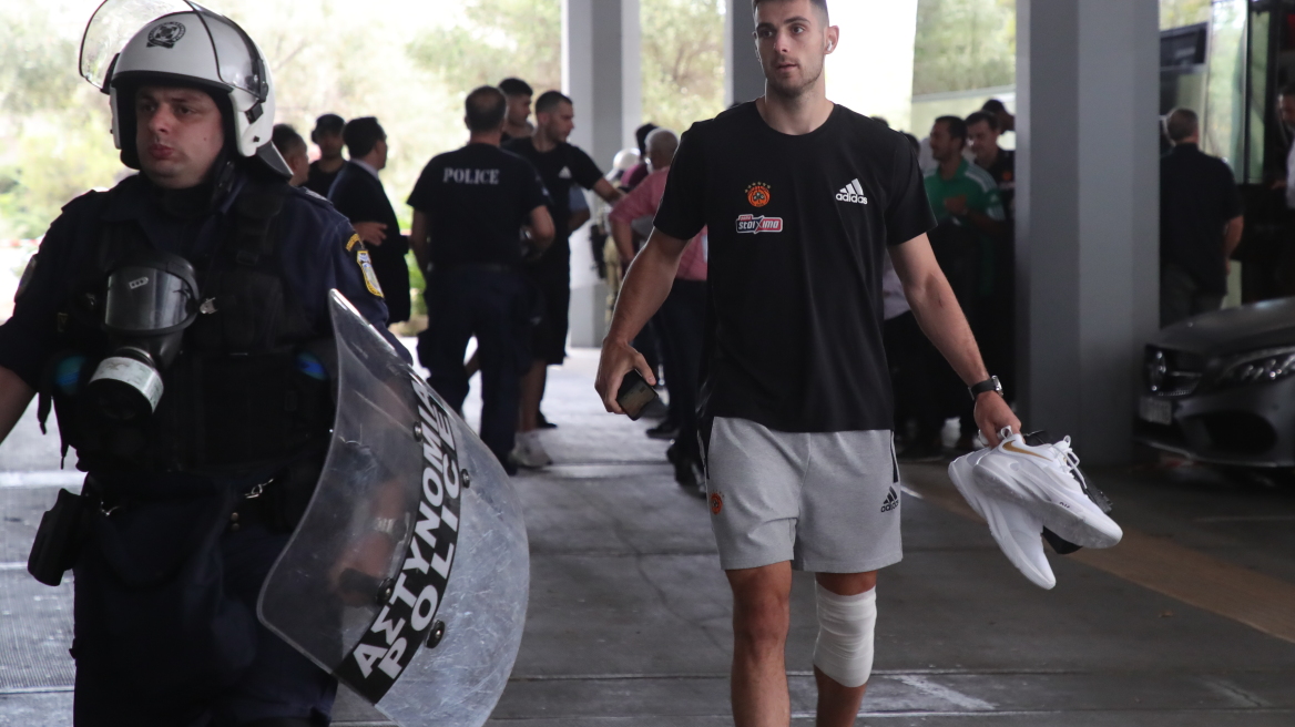 Ολυμπιακός - Παναθηναϊκός: Οι αφίξεις των «αιωνίων» στο ΣΕΦ 