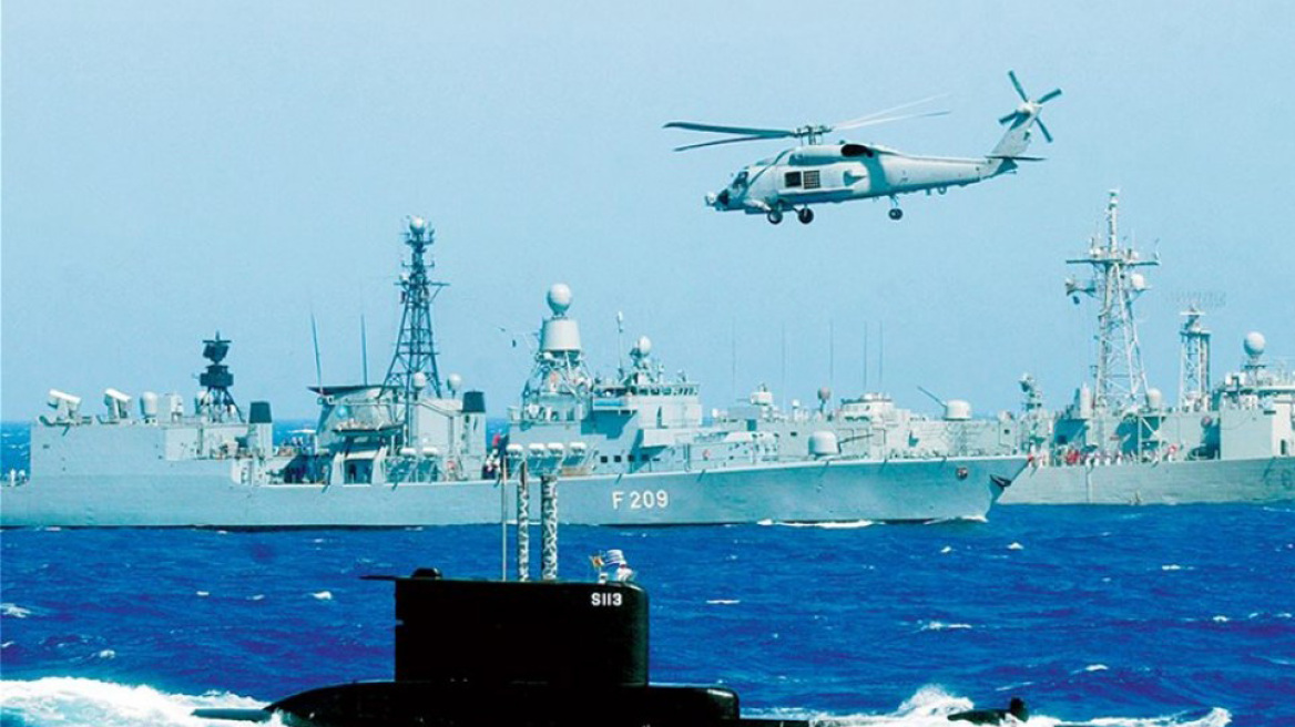Θα γίνει «ελληνική λίμνη» το Αιγαίο, αν η Ελλάδα επεκτείνει τα χωρικά της ύδατα από 6 σε 12 ναυτικά μίλια;