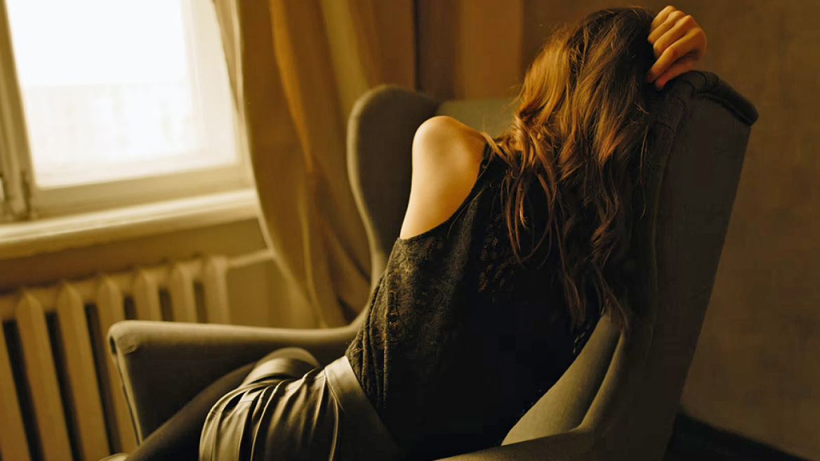 Μάλια: Ποινική δίωξη στον πατέρα της 34χρονης Βρετανίδας που κατήγγειλε τον βιασμό της