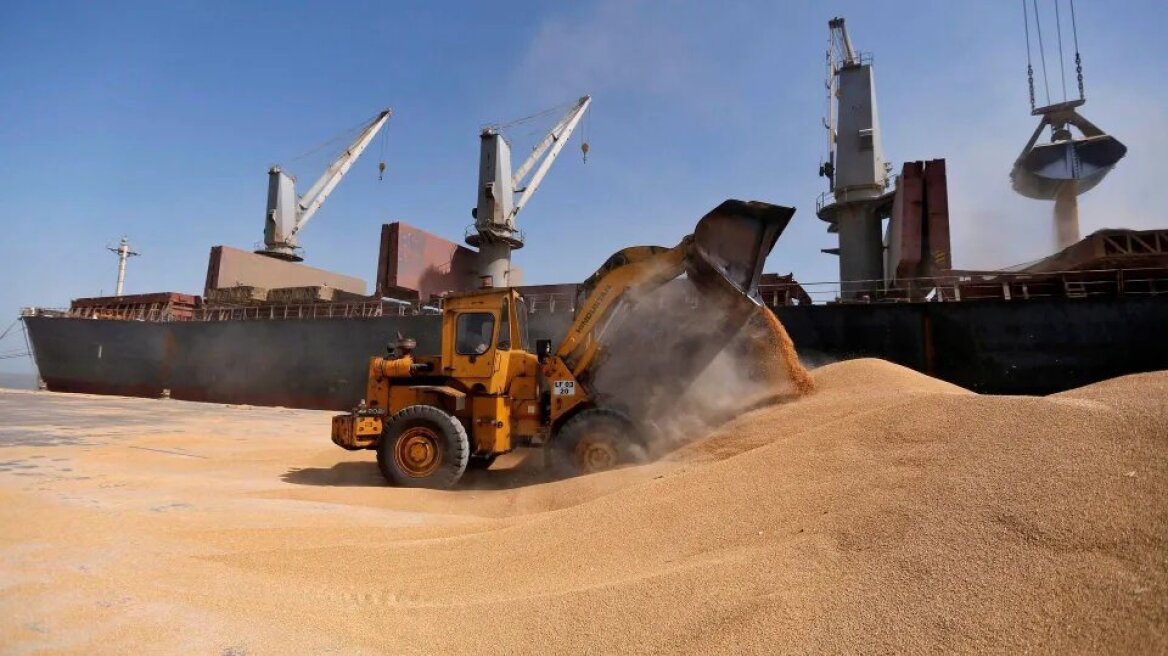 Ρωσία: Είμαστε σε επαφή με την Τουρκία για τις εξαγωγές σιτηρών από την Ουκρανία