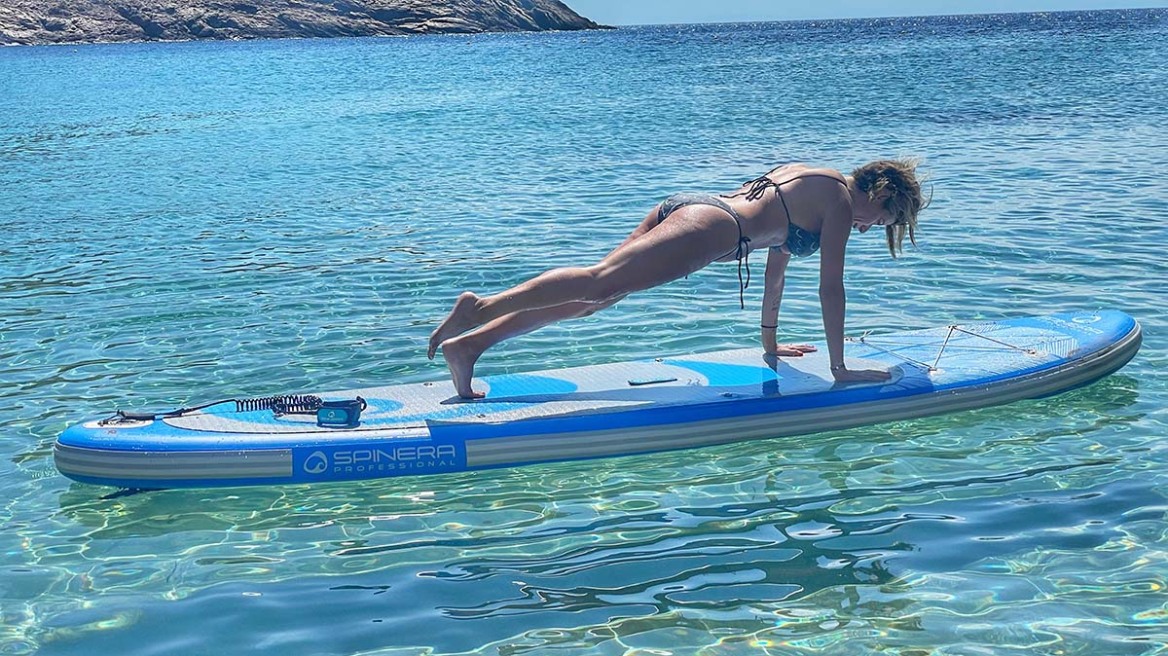 SUP: Γρήγορο πρόγραμμα για δυνατό σώμα και υπέροχους κοιλιακούς