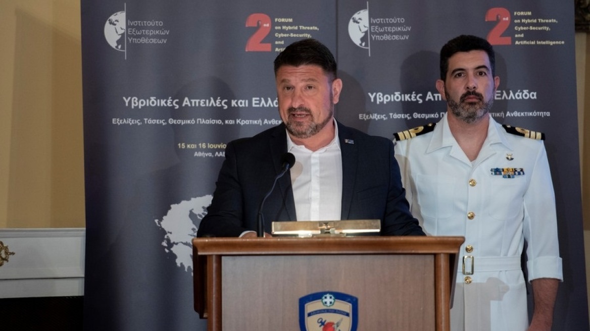 Χαρδαλιάς: «Διαρκής η επαγρύπνηση και για τις υβριδικές απειλές»