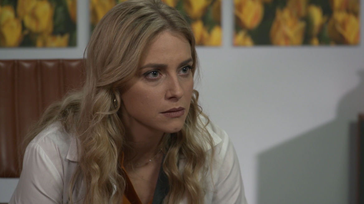 Τρία Μίλια: Ανάμεσα στη Φωτεινή και τον Μιχάλη αναπτύσσεται ένας ερωτισμός