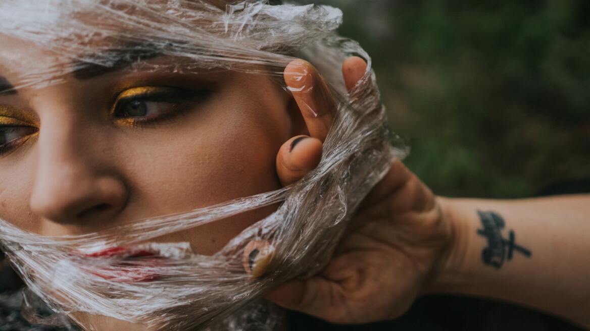 Δέκα τρόποι για να μειώσετε τη χρήση πλαστικού στο σπίτι