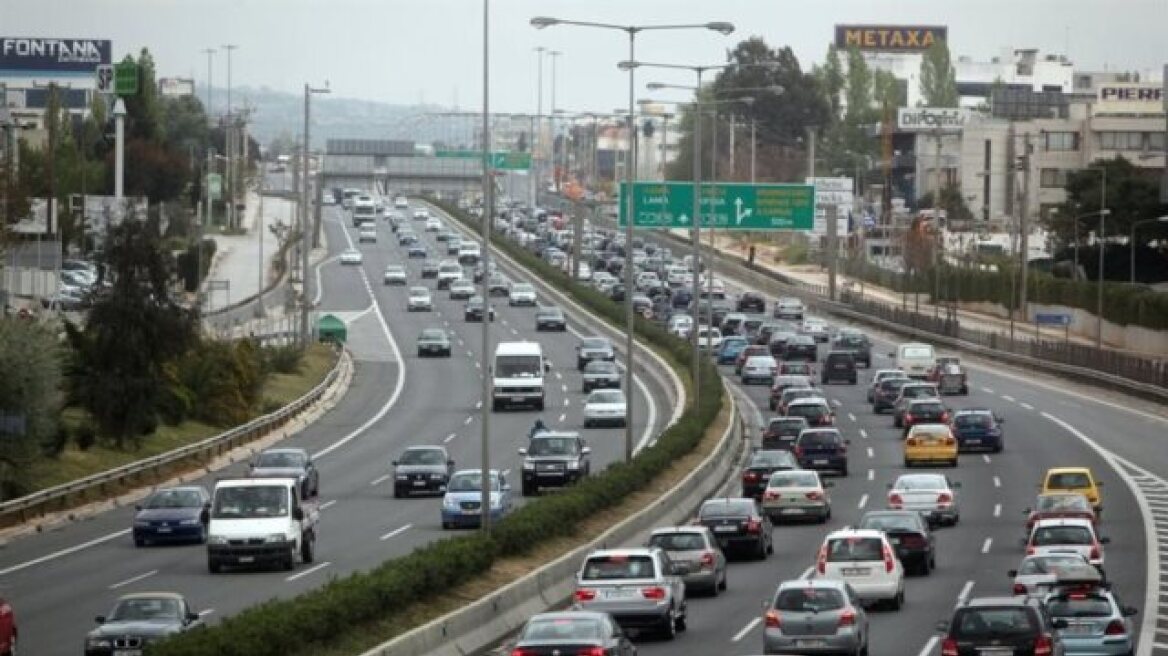 Εργασίες βελτίωσης του οδοστρώματος στον Κηφισό