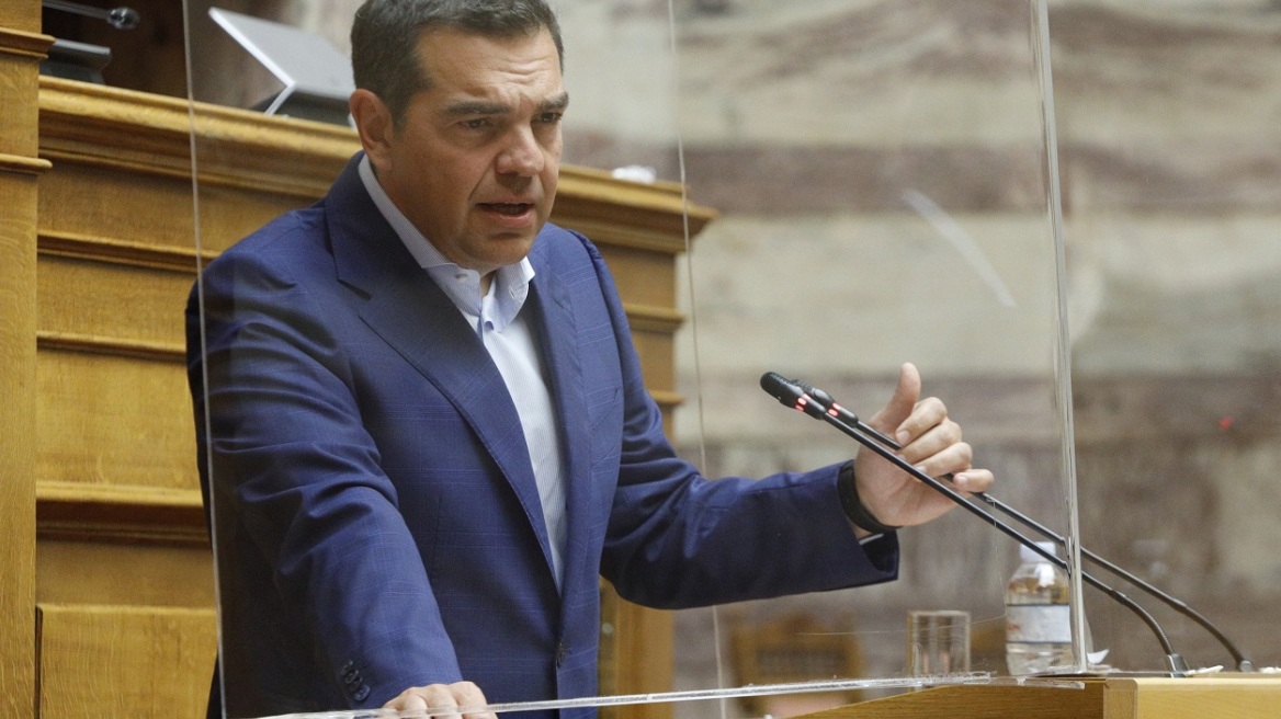 Βουλή: Συνεχίζεται η αντιπαράθεση κυβέρνησης-αντιπολίτευσης για το νομοσχέδιο για τα ΑΕΙ - Το μεσημέρι η ομιλία Τσίπρα