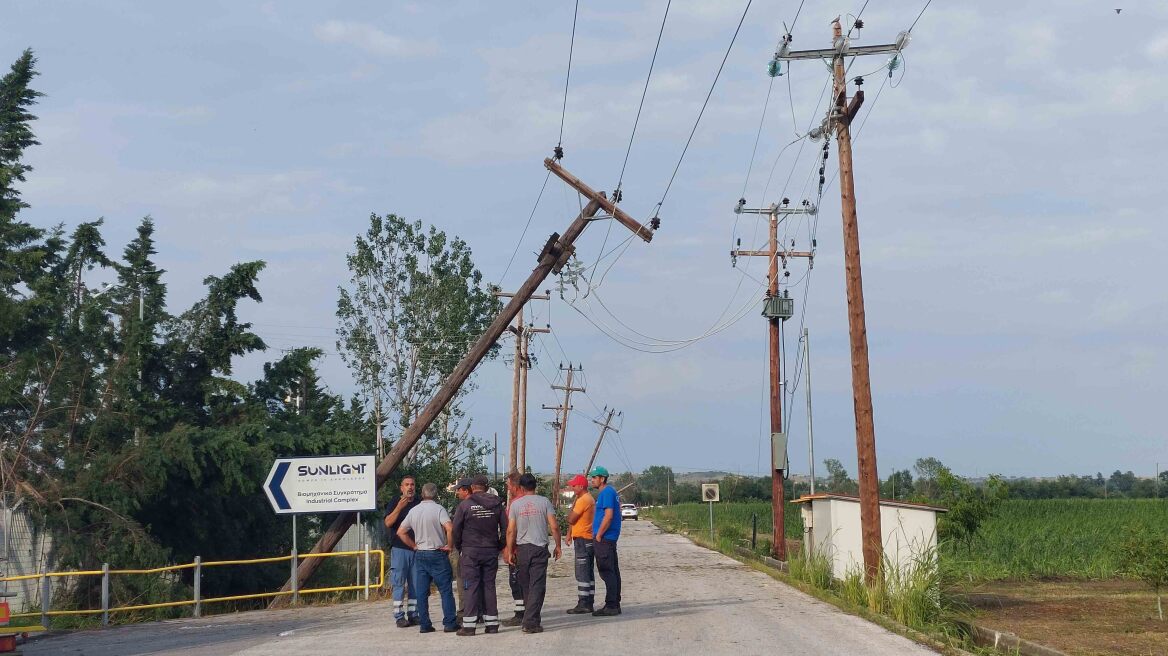 Ξάνθη: Καταστροφές σε εποχικές καλλιέργειες από τη χθεσινή θεομηνία - Στο σκοτάδι «βυθίστηκαν» πολλά χωριά