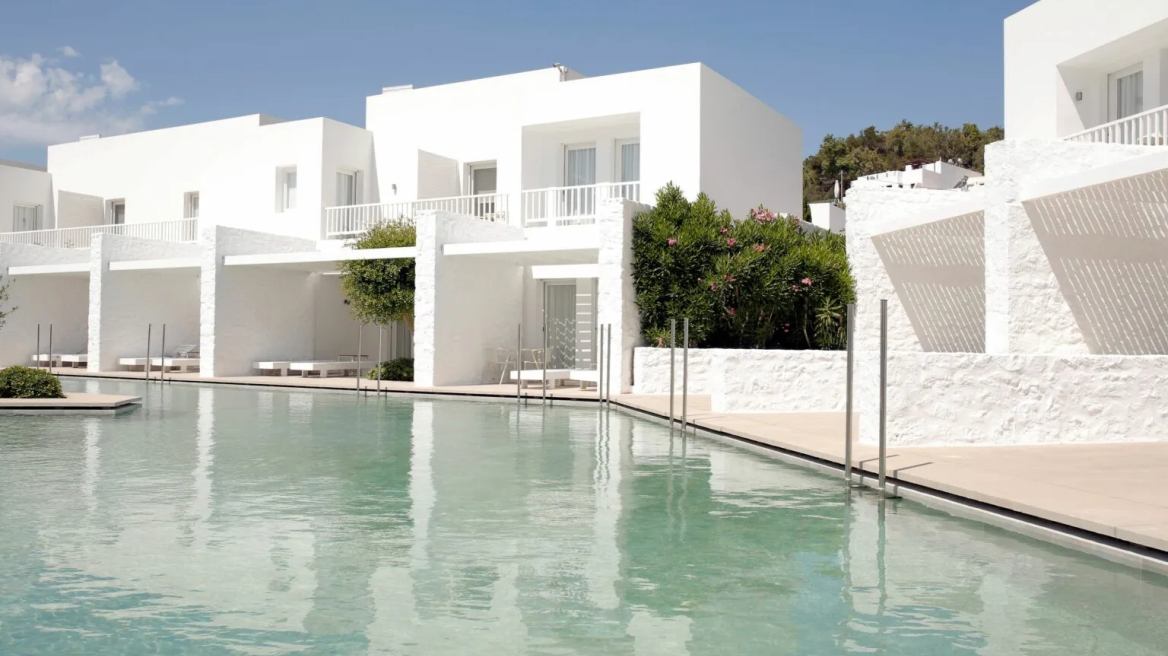  Patmos Aktis Suites & Spa: Ο χρόνος κυλά αρμονικά στο μοναδικό πεντάστερο ξενοδοχείο της Πάτμου