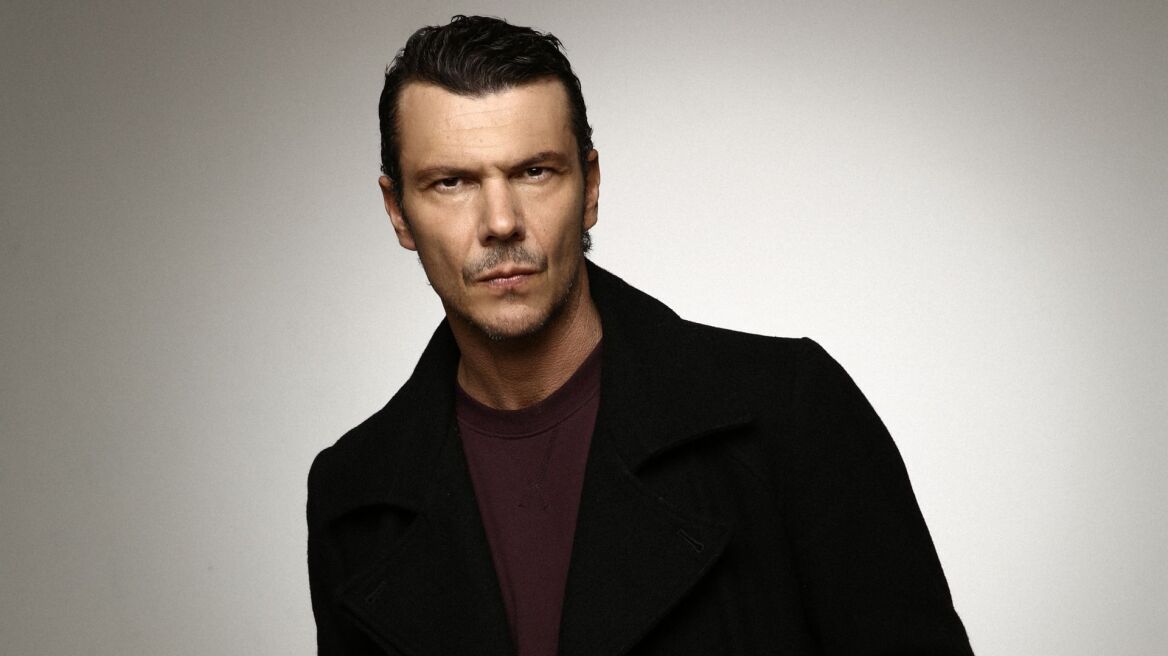 Ιωάννης Παπαζήσης: «Το μεγάλο μυστικό του Πέτρου στα "Ψέματα" θα φανερωθεί απόψε»