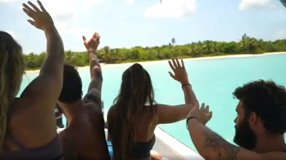 Survivor: Οι τέσσερις φιναλίστ αποχαιρετούν την παραλία