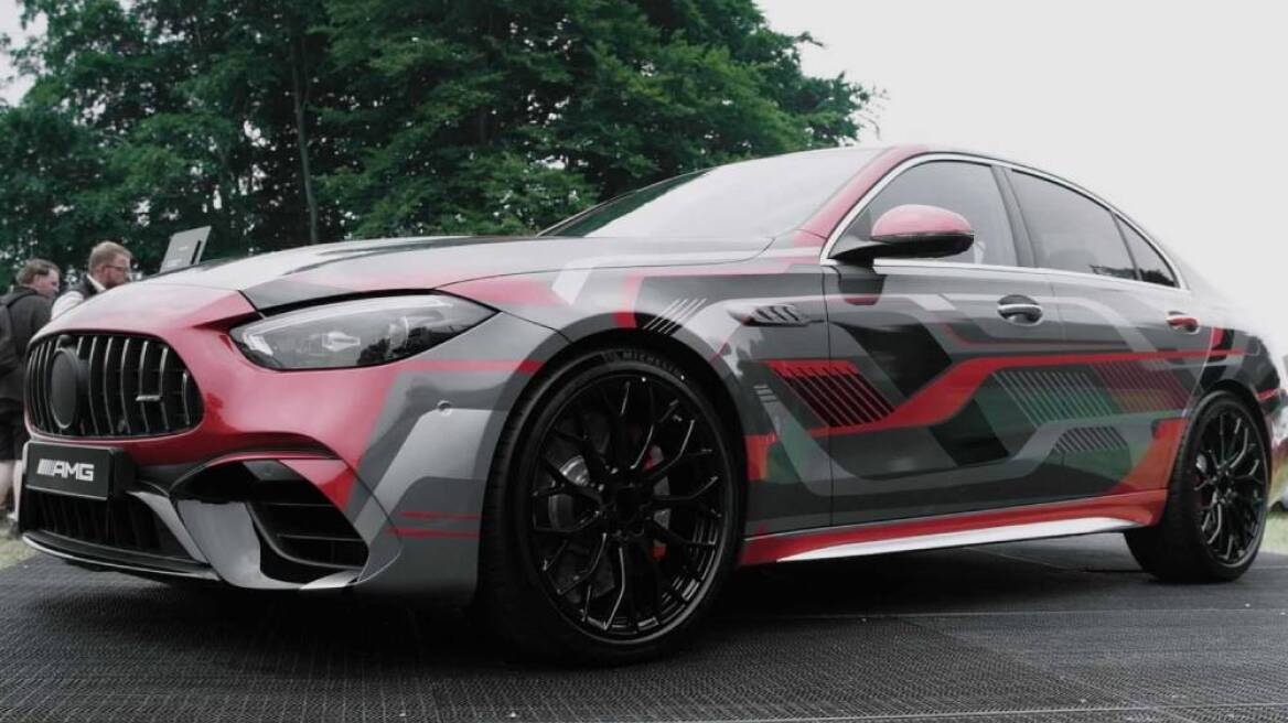 Η πρώτη εμφάνιση της Mercedes-AMG C 63 E-Performance  